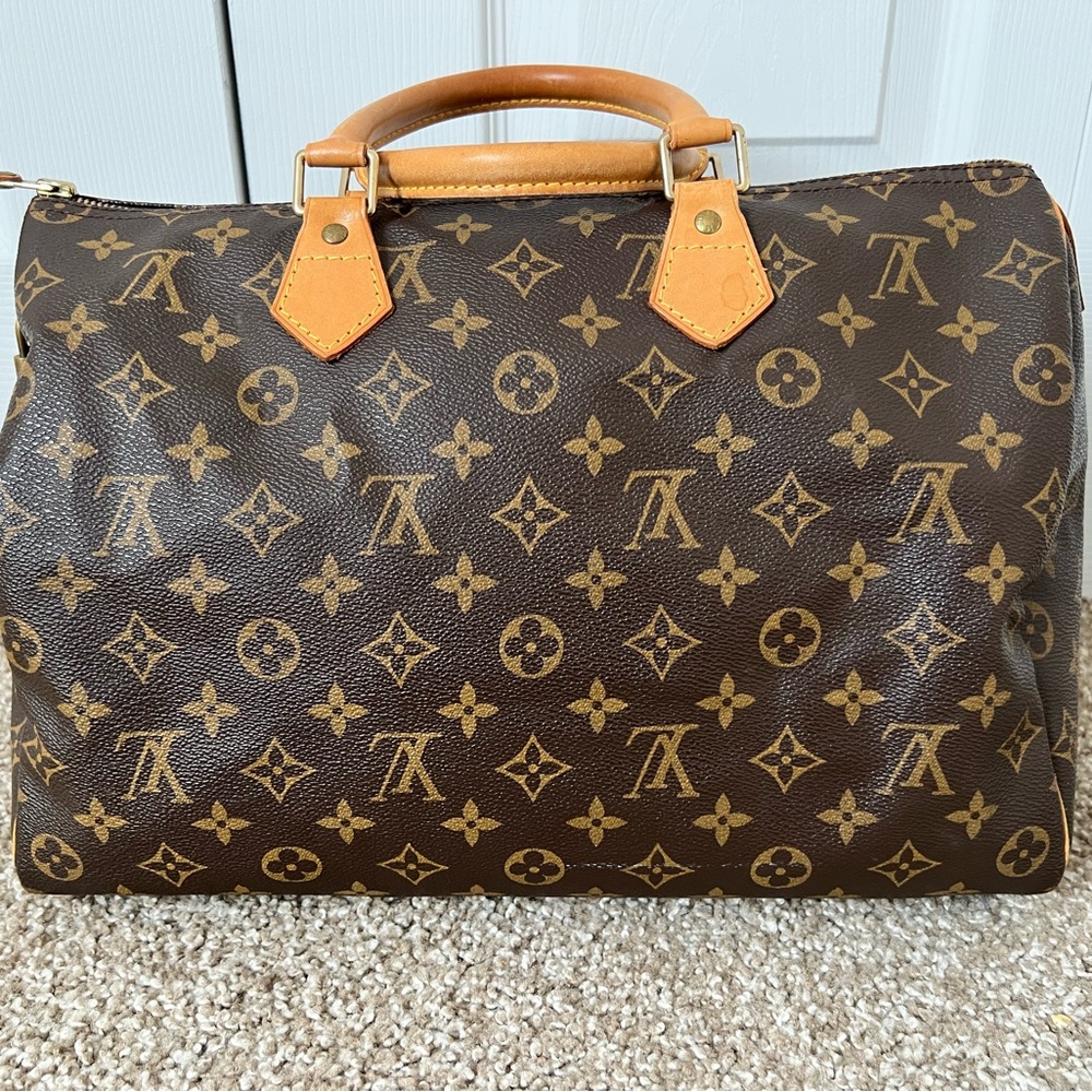 Louis Vuitton Speedy 35 Monogram
